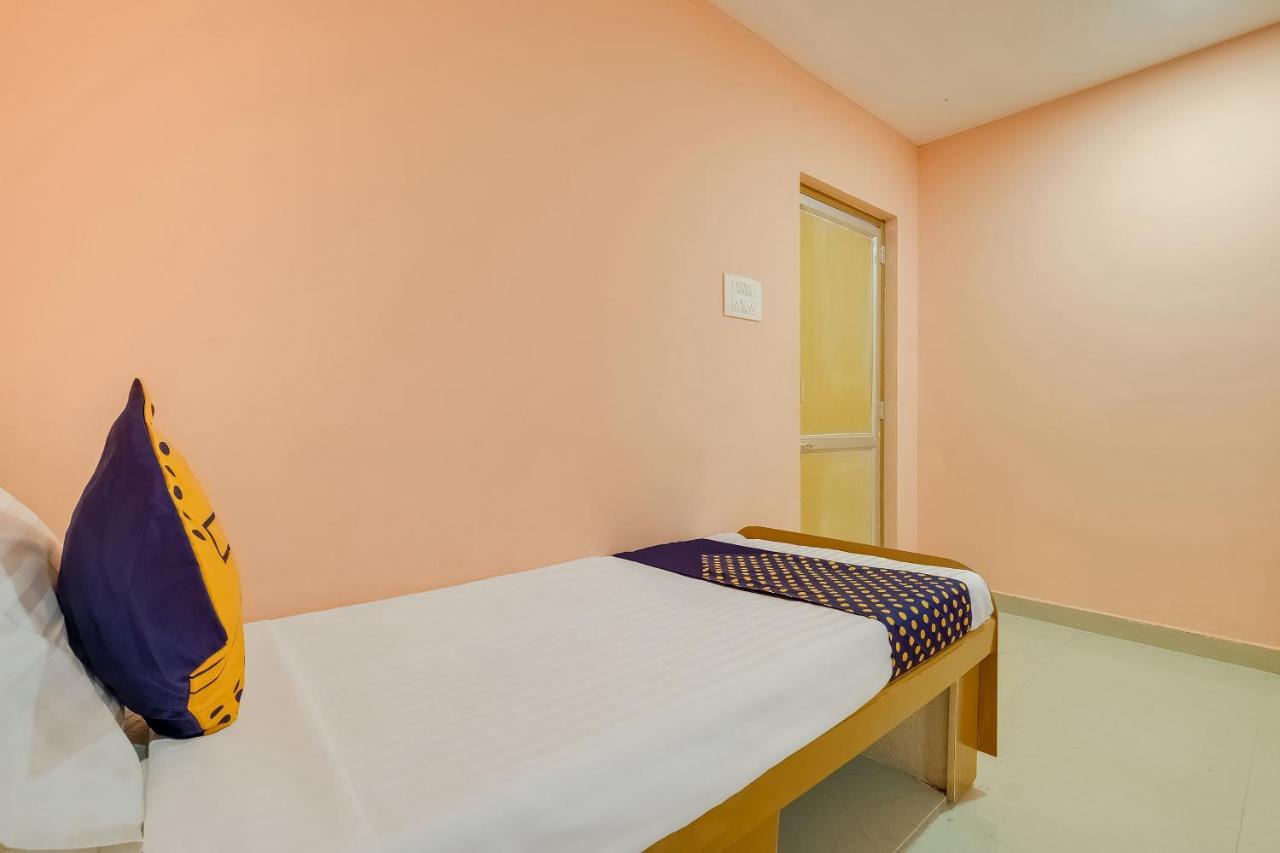 Spot On 64778 Msr Convention Hall Ξενοδοχείο Τιρουπάτι Εξωτερικό φωτογραφία